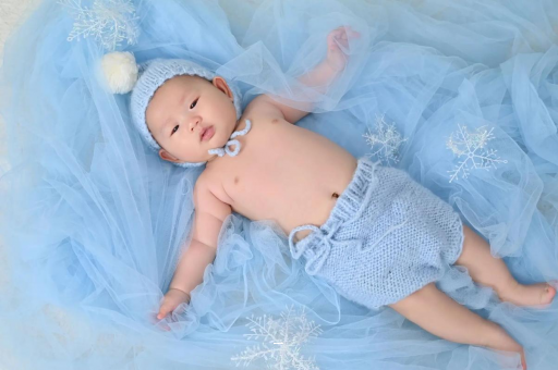 代怀包生男孩医院宝宝拉肚子有泡泡